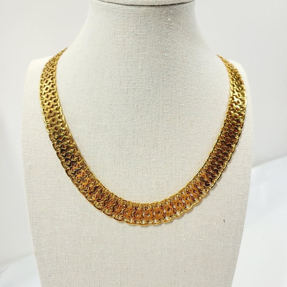 Vintage Mid-Century Monet Ribbon Link Necklace Triple Gold Electroplate